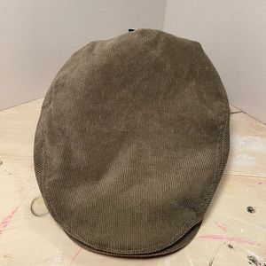 NWT Daidem Exclusives green corduroy newsboy cap